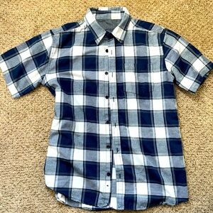 Men’s Blue and White Plaid Short Sleeve Shirt - Size Medium